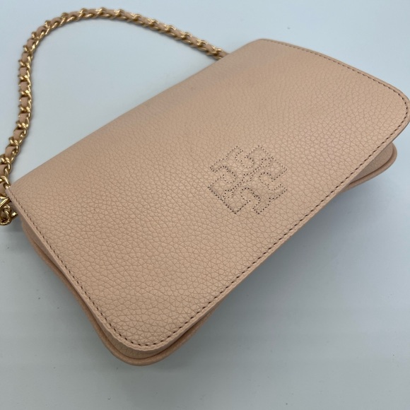 Tory Burch Pebbled Leather Chain Shoulder Bag in Blush - Picture 4 of 9
